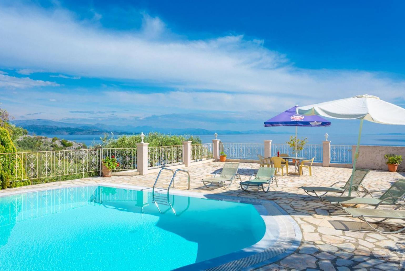 Michalis * Nisaki (Corfu)